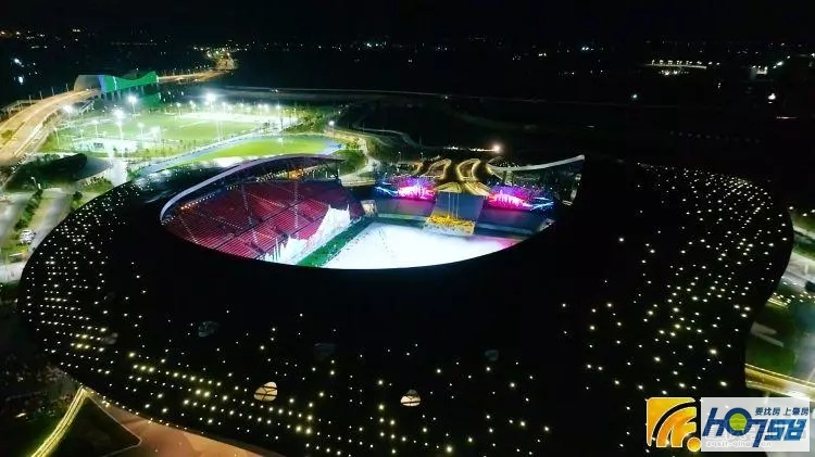 省运会夜景,省运会开幕式灯光秀