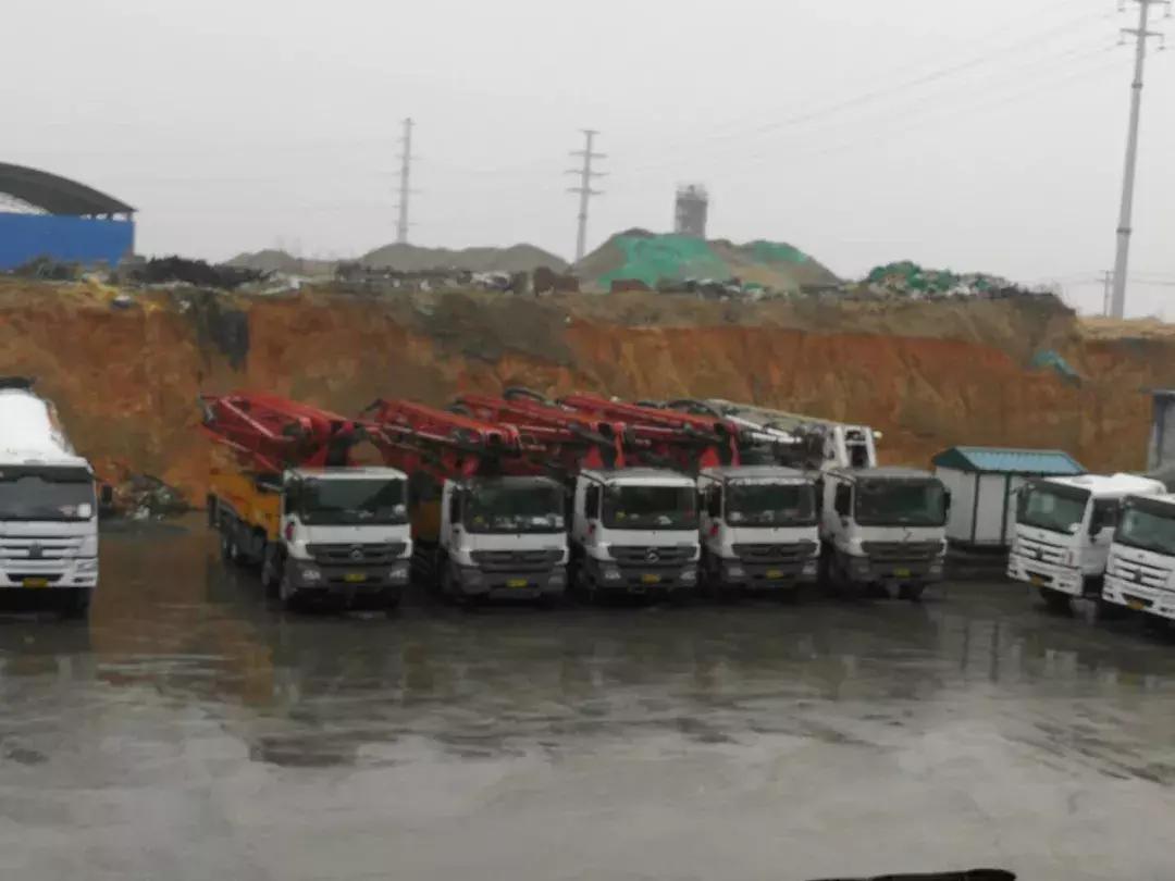 残酷的现实生活的无情感到绝望,残酷的现实叫人无奈