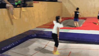 天津攀岩墙室内游乐场,天津攀爬类游乐园