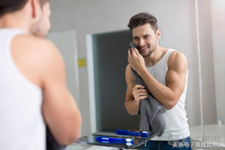 用电动剃须，胡子却生长太快，用手动的怎样刮胡子不会受伤？