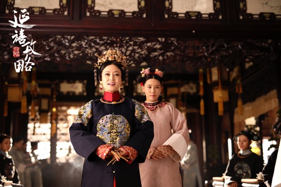 延禧攻略芝兰给高贵妃抹手,延禧攻略施予斐演技