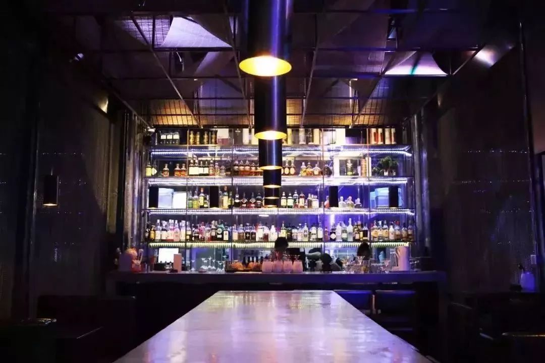 魔都十大酒吧,魔都15大有趣酒吧