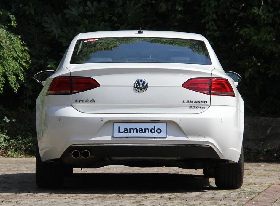 大众老款凌渡和大众cc哪个好,大众凌渡2022款比cc都还好看