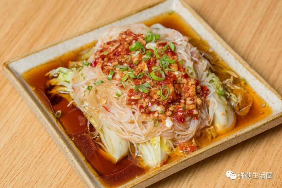 弥勒90后美女开餐馆,自创近百个健康菜,全家老小都喜欢