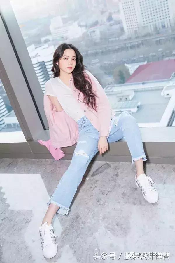 穿衣搭配:少买衣服,多学搭配,简单的基础款搭配就够美!