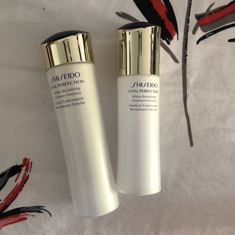 日本kose雪肌精金盖乳液好用吗,日本好用的乳液清爽型大瓶