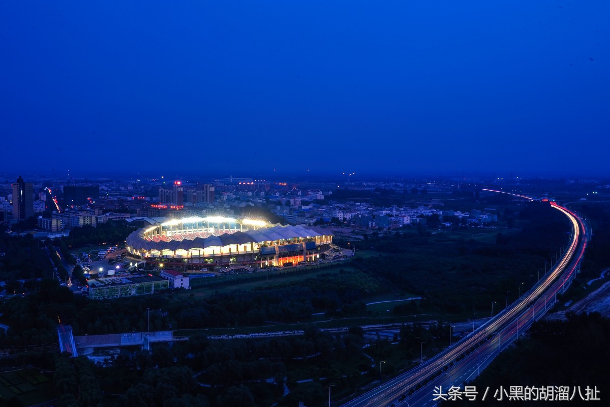 河南建业外援戈麦斯大力界外球,2016年建业足球队员名单