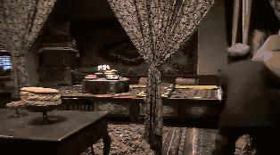 说到绝美我总想到她的处女作（转自毒sir公众号）