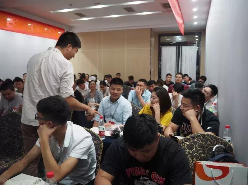 激情飞扬、共谱新章——百度、360齐聚连锁网竞价培训会