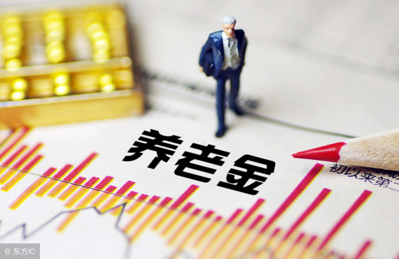 退休时社保满15年医保不够怎么办,工厂工作到退休年龄社保不够15年