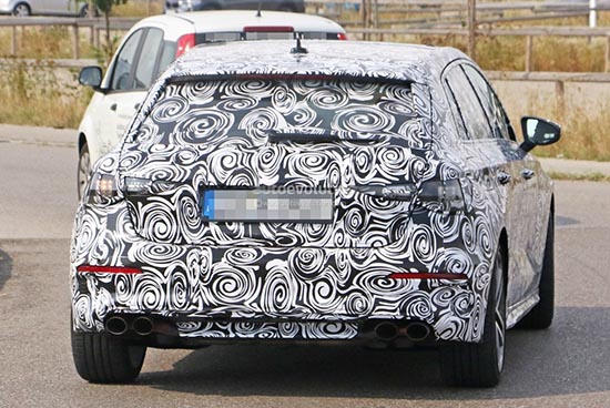 奥迪全新“A3”实车曝光,奥迪a3外观变更