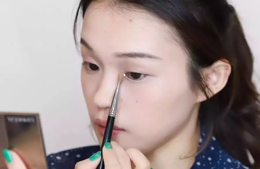 十分钟快速出门的懒人妆,懒人又快又简单出门妆