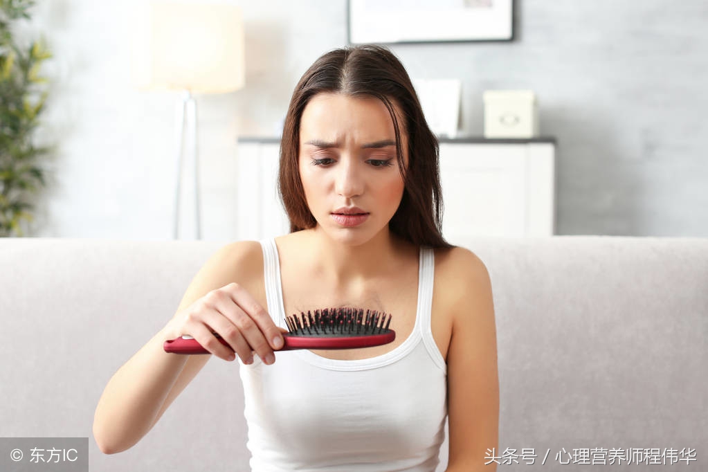 秋天不脱发夏天脱发,秋天脱发严重怎么防治