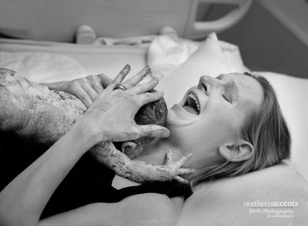 孕妇子宫口开多少才能生产,孕中期怎样判断宫颈口开了