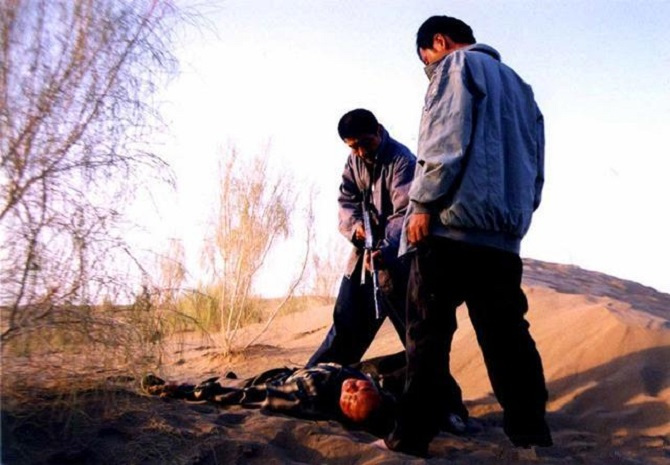 他是中国第一悍匪,害了15人,死前女友说,除了杀人,你什么都好