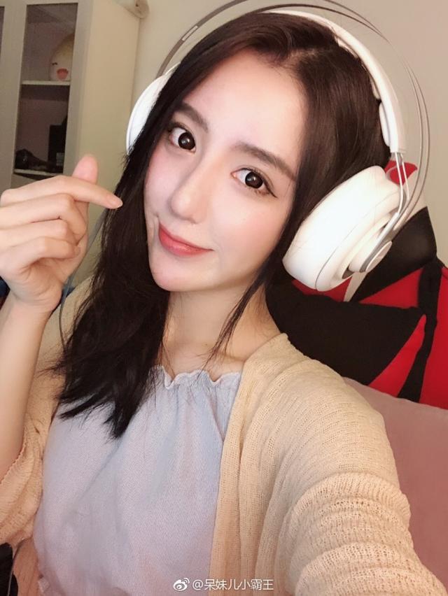 吃鸡主播对抗赛斗鱼,吃鸡主播大乱斗视频