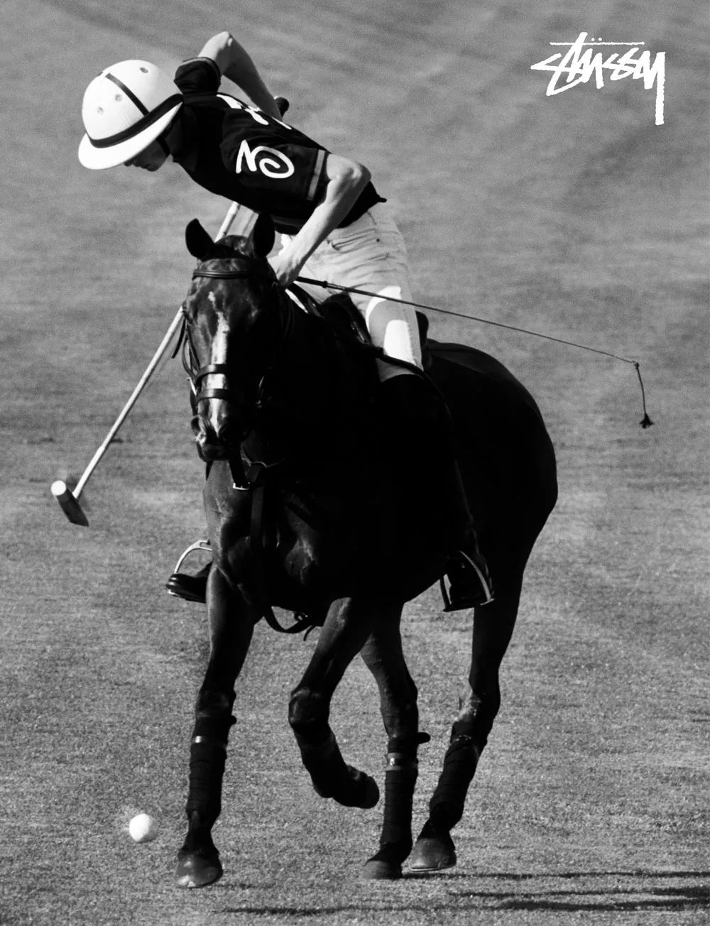 2021詹姆斯季后赛上脚球鞋,詹姆斯上脚nikedarksb