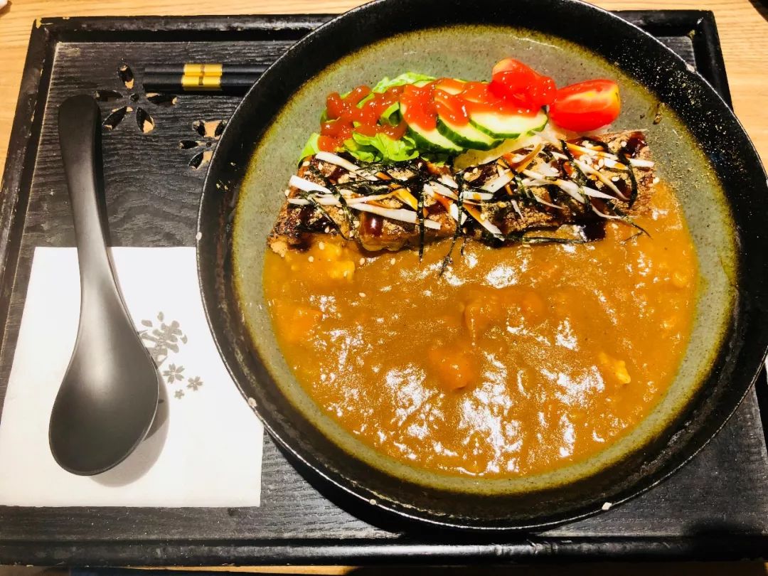 郑州大西郊一个抹茶的天地，飘来一丝丝日式饭香！