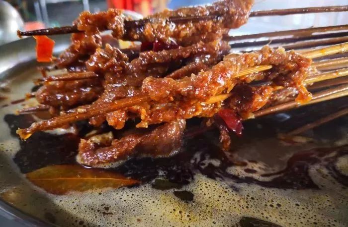 乐山特色麻辣烫,乐山嘉州长卷天街黄氏麻辣烫菜单