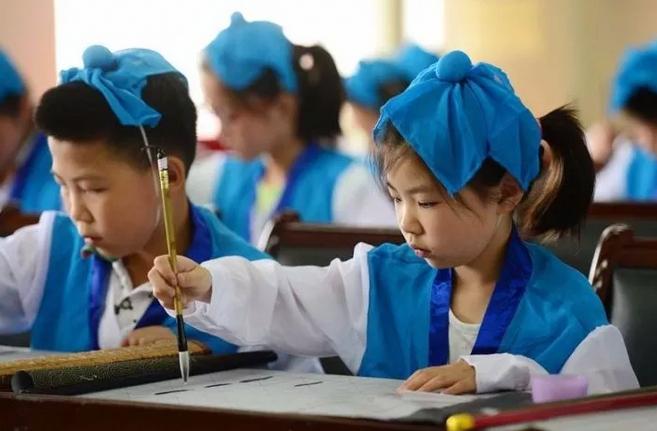 汉字书写顺序竖写,一年级汉字书写顺序口诀