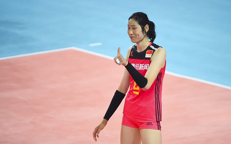 c罗和朱婷,朱婷扣球惊呆解说员