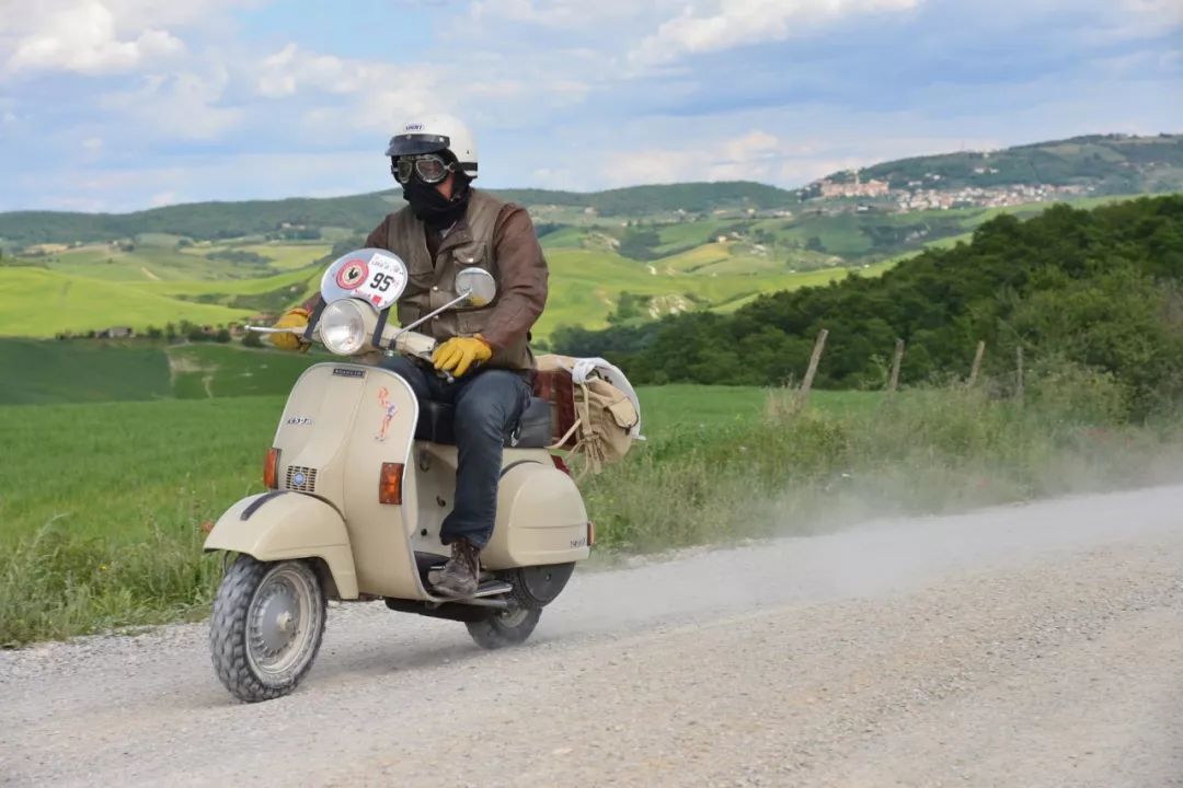 热力无限大！第九期《摩托车》杂志精彩摘要！