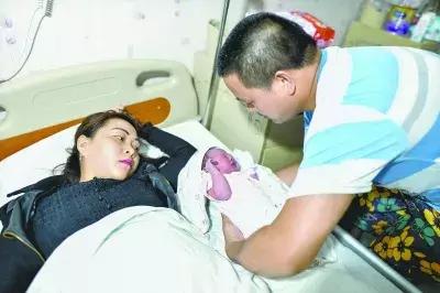 「积木宝贝分享」越南产妇地铁站突然临盆“女医侠”帮她接生后