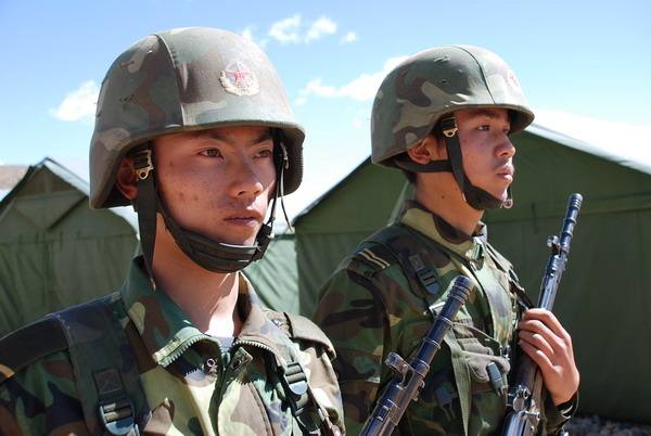 部队里面打架斗殴需要赔钱吗,部队里两个士兵打架怎么处罚