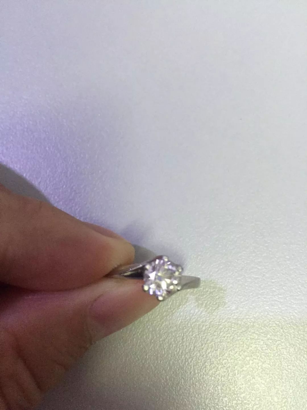 8.13日｜新早读来了！男子*杀虐**女友小猫逼其复合，当晚被人肉遭暴打至骨折！