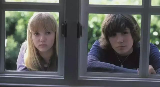 被遗忘的冷门科幻惊悚电影,冷门好看的科幻恐怖电影