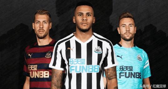 英媒评价曼联中场排名,曼联英超球衣