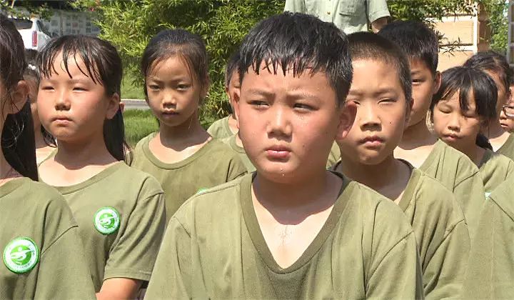 诗和远方还有田野和家乡,诗和远方也有人间日常