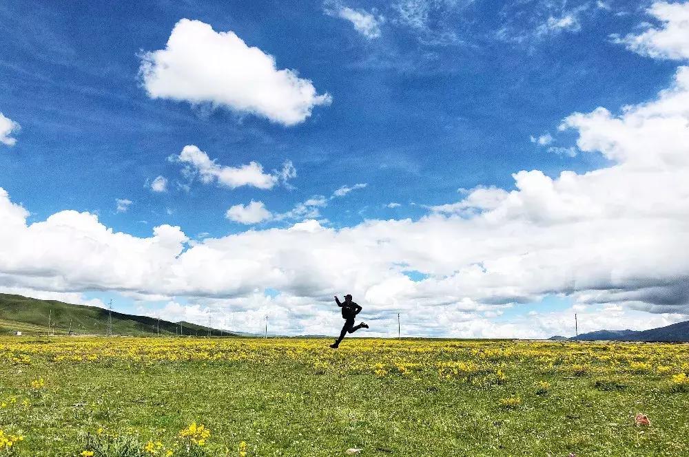 秒杀若尔盖！川西有个官方认定的最美草原，景美人少不收门票！