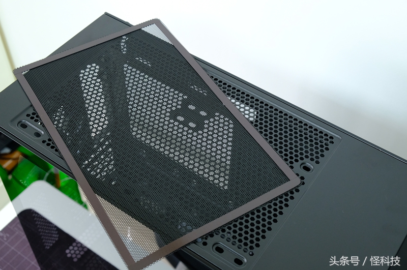 argb机箱风扇炫酷,argb风扇需要多大的机箱