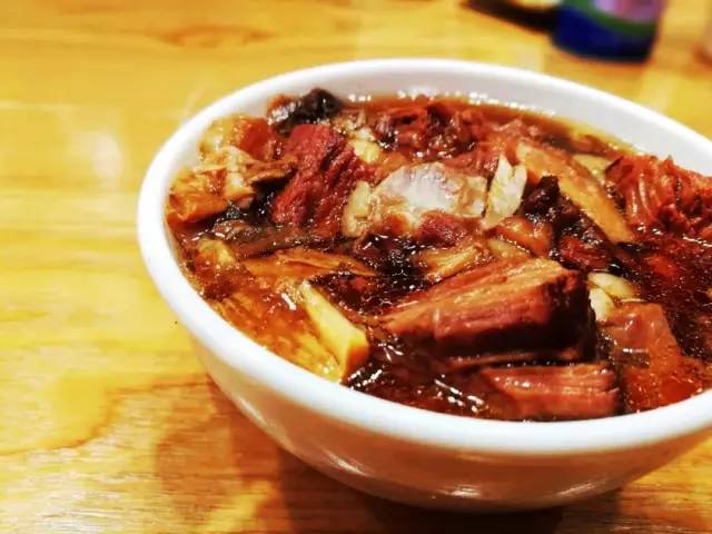 北京这几家特色美食店好吃到爆,北京十大绝对好吃的隐秘餐厅