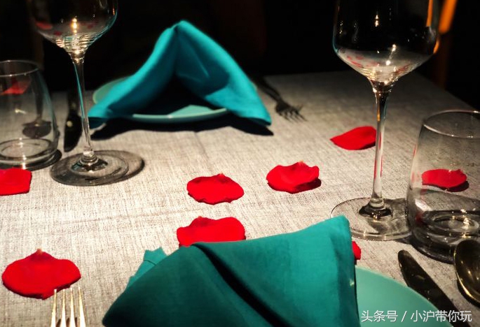 适合情侣约会的高端餐厅推荐,七夕餐厅选择