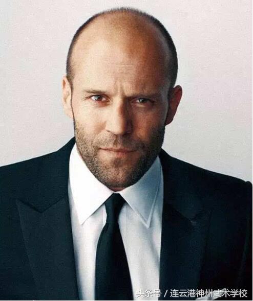 杰森斯坦森巨齿鲨身材,杰森斯坦森巨齿鲨影视相片