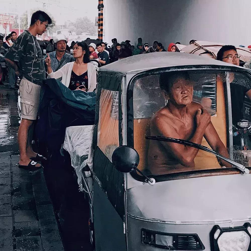 来看看哪些摄影作品入选27届国展,一月最佳手机摄影作品评选