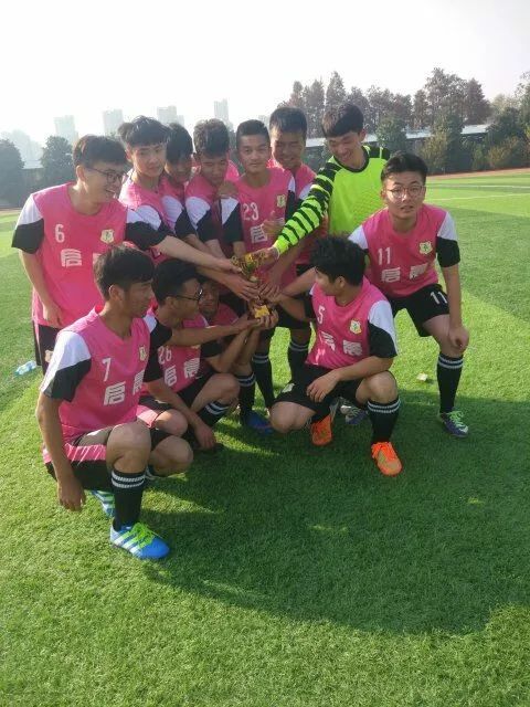 社团活动专栏,足球社社团介绍