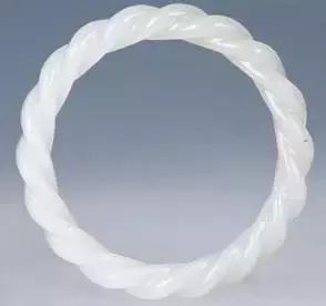 玉镯分为哪几种镯型,玉镯怎么量尺寸什么是贵妃镯