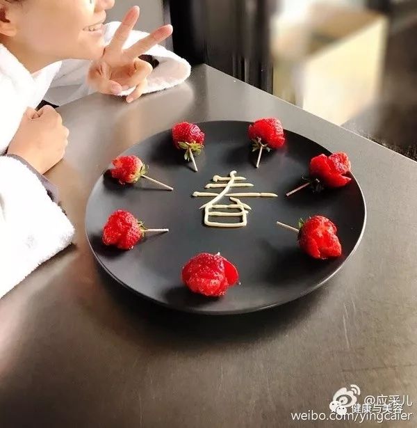 孙俪礼物大全,孙俪邓超情人节送什么