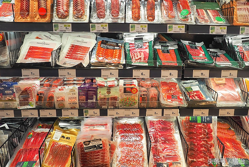 「巴塞隆纳」ElCorteInglés英国裁缝百货,买伴手礼的好去处!