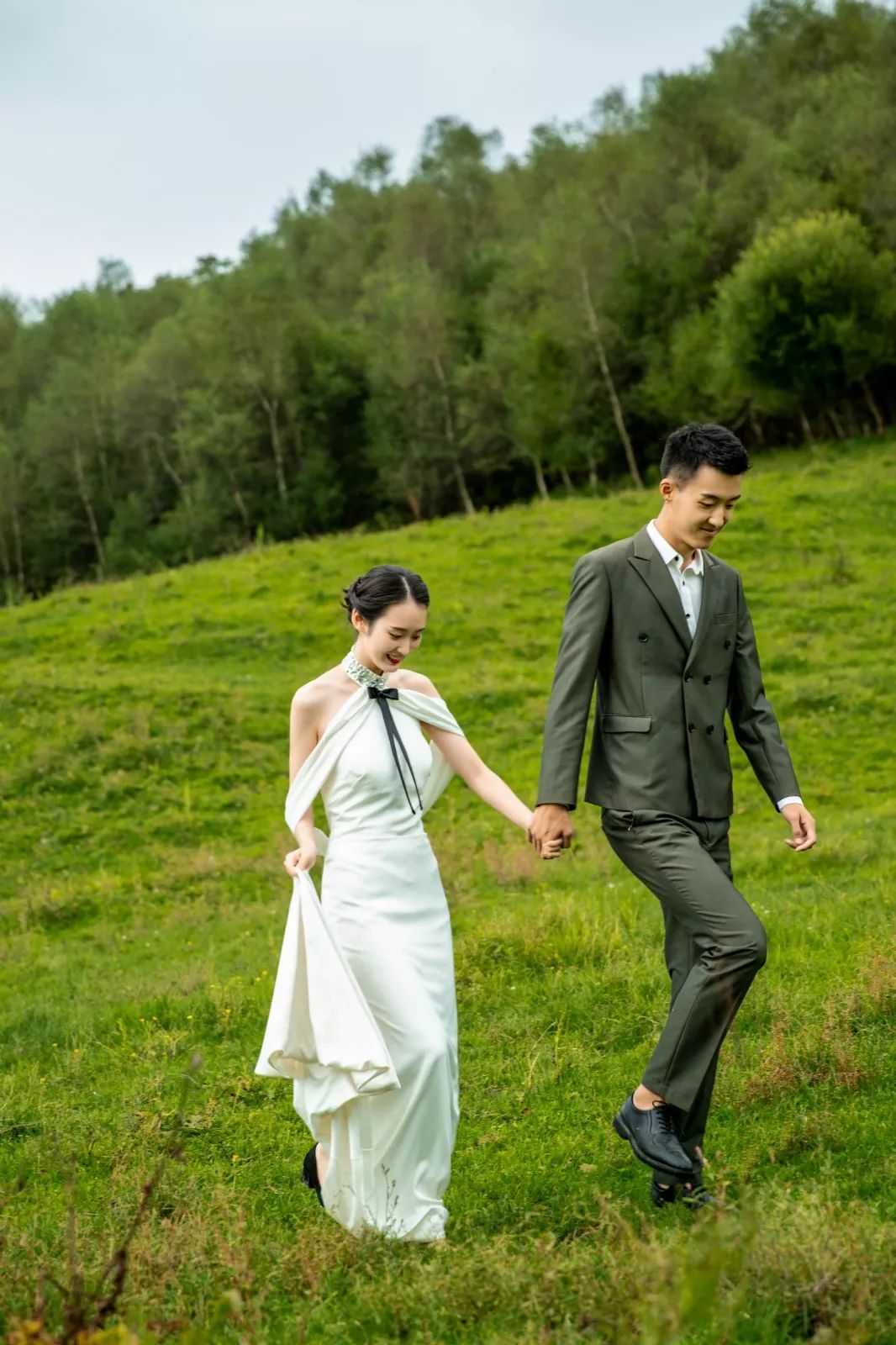 草原婚纱图片,草原婚纱视频