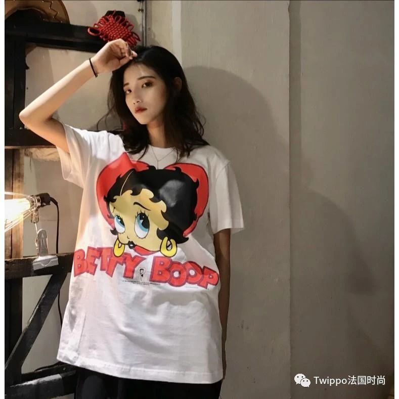 廉价感的穿搭毁了多少微胖女孩,一穿就很廉价的单品