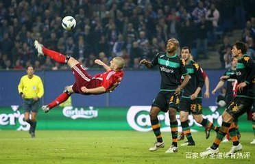 最精彩的十大倒钩进球,历史上进球的球员