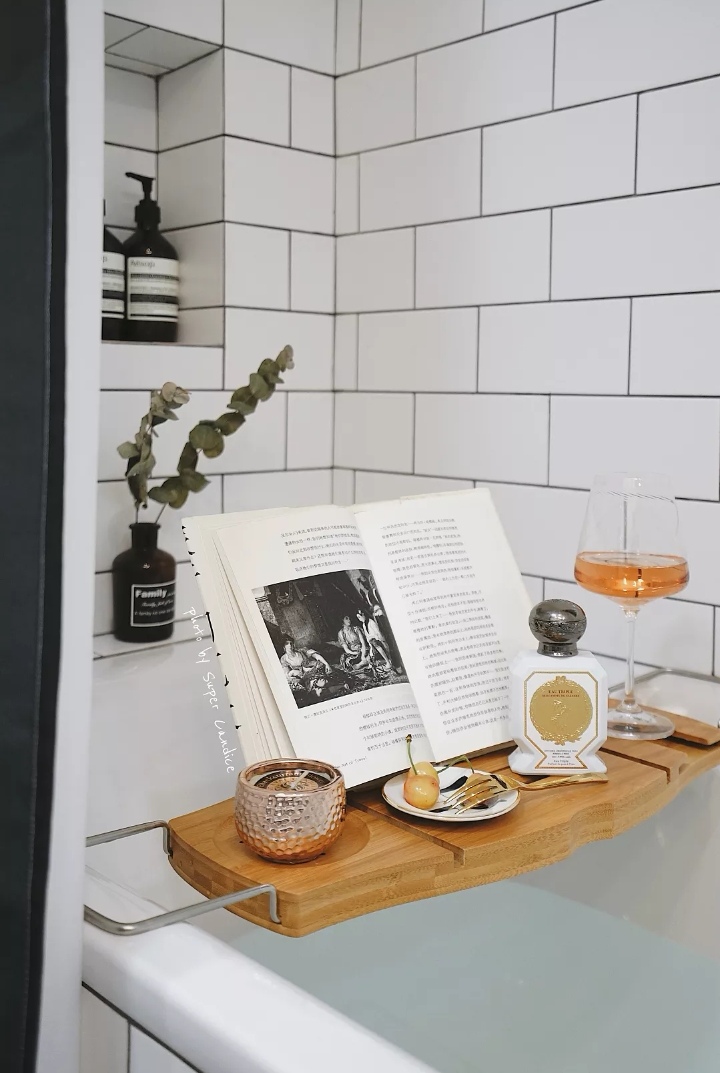 距离美好生活，你其实只差一个浴缸