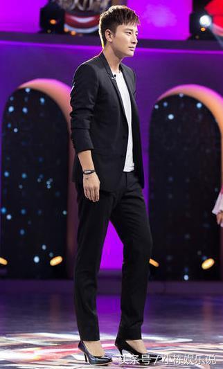 奔跑吧兄弟李晨鹿晗王祖蓝邓超,鹿晗穿婚纱和高跟鞋的视频