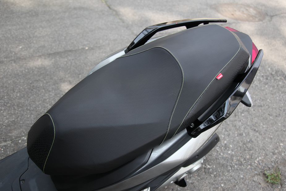 新车速递新车报价,金城草蜢200t-7