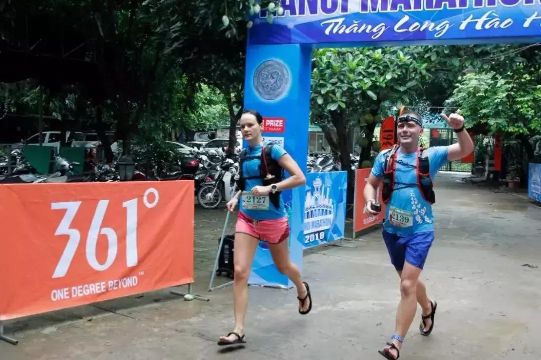 李宁安踏怎么火起来的,李宁火起来的原因