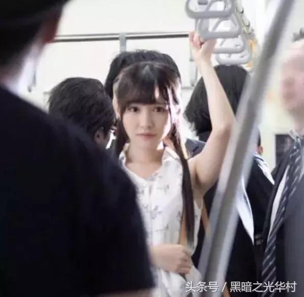 小姐姐，天冷的时候穿厚点